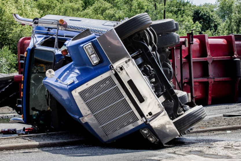 Why You Should Never Accept the First Truck Accident Settlement
